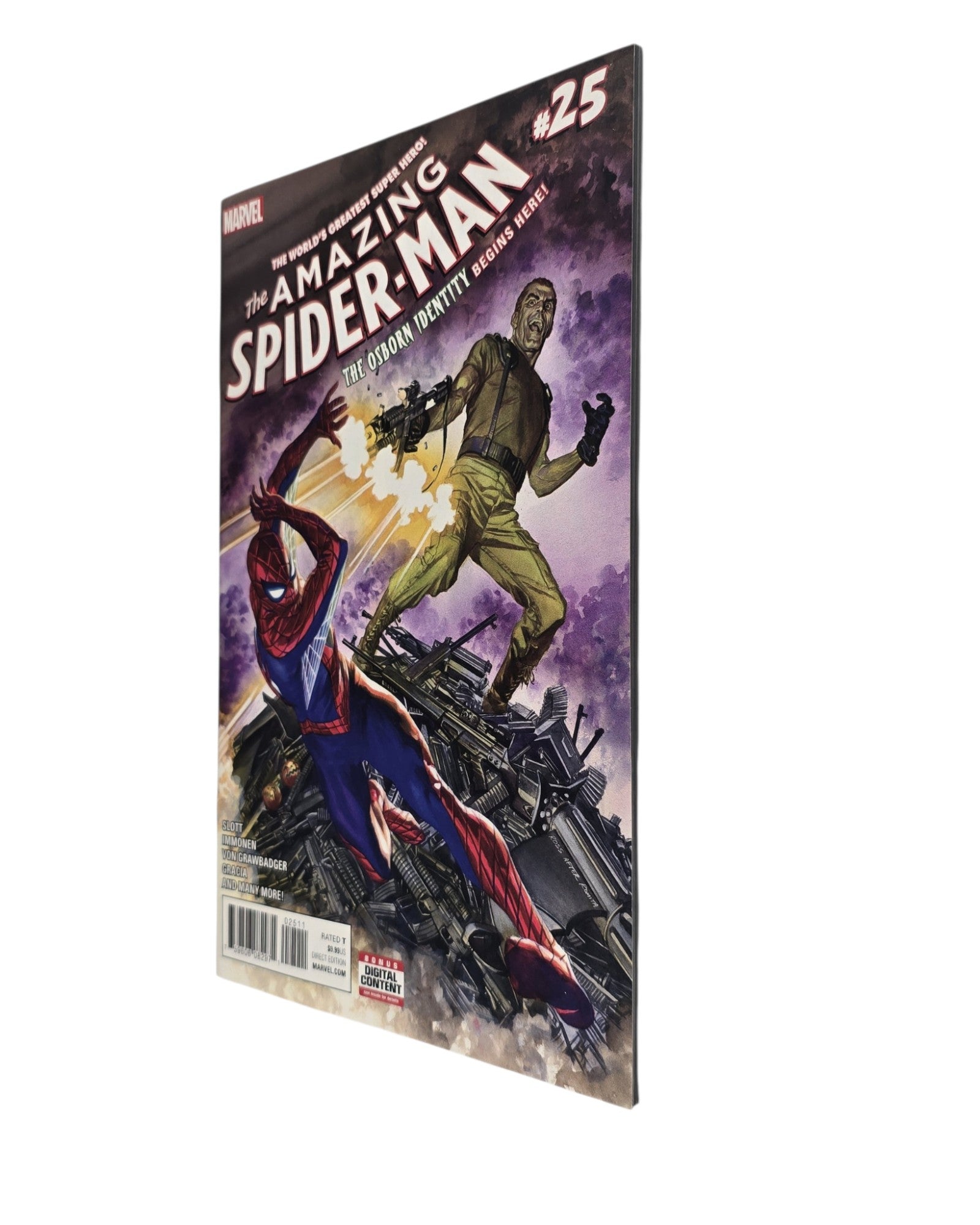 Amazing Spider-Man Vol. 4 #25A, Alex Ross Cover, Marvel '17 — front cover, fore edge