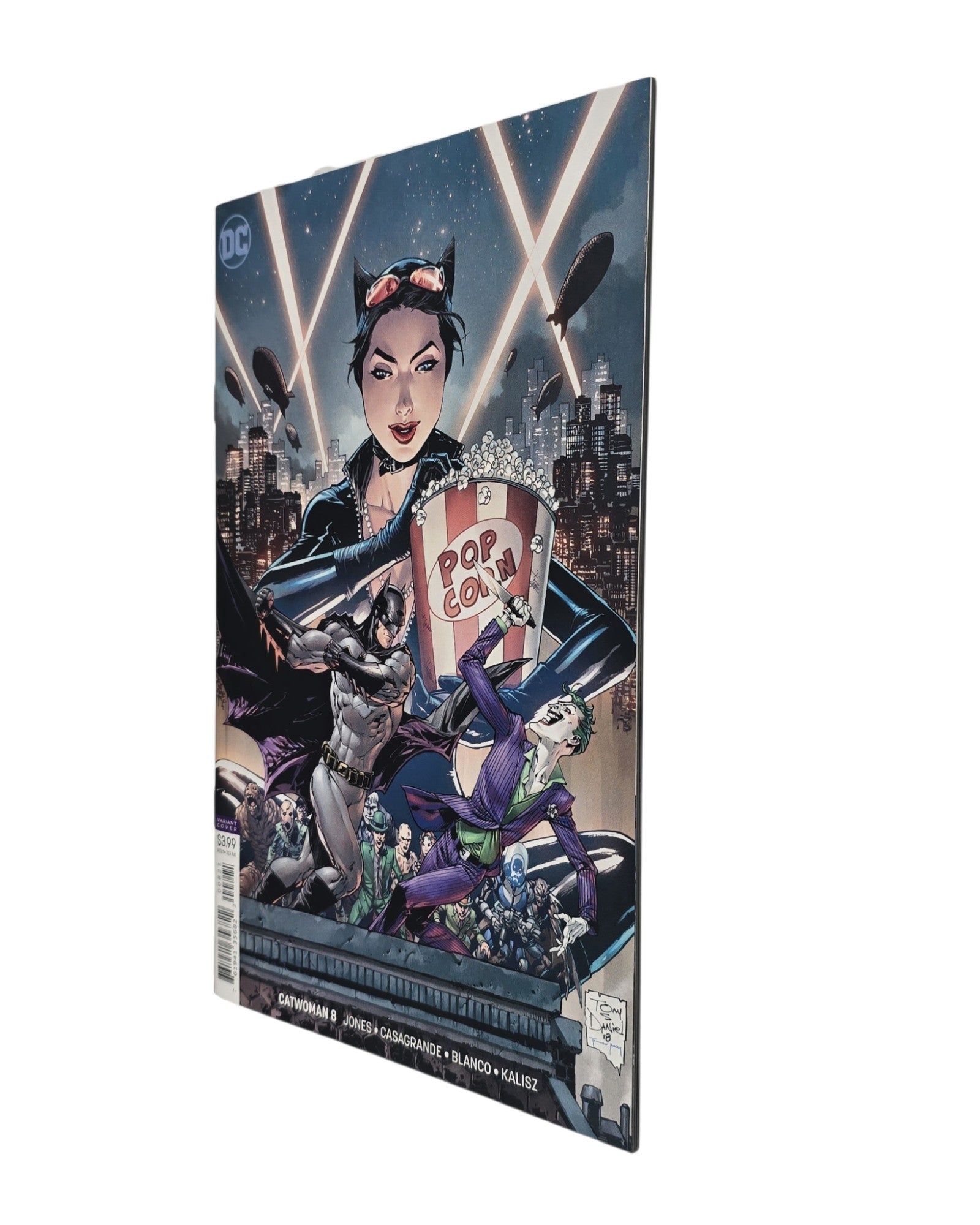 Catwoman Vol. 5 #8B, Tony S. Daniel Cover, DC '19 — front cover, fore edge