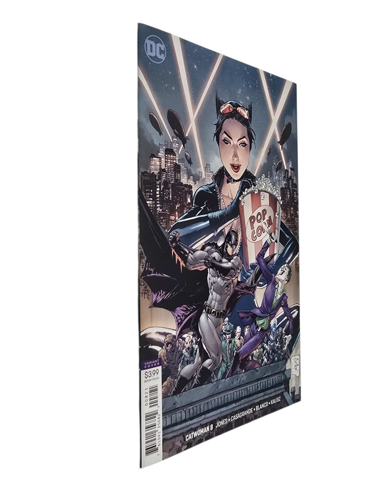 Catwoman Vol. 5 #8B, Tony S. Daniel Cover, DC '19 — front cover, spine edge