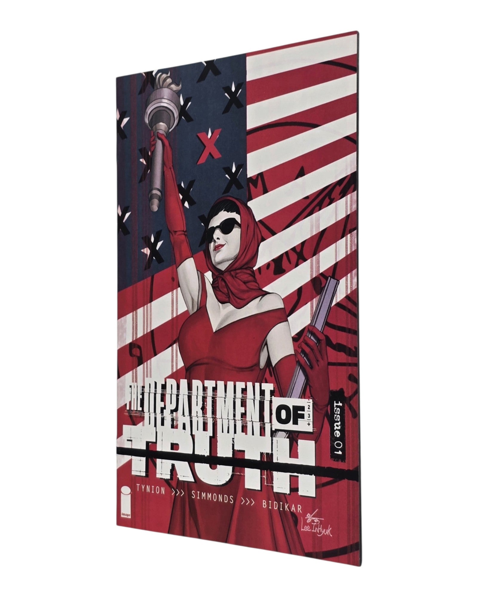 Department of Truth #1D, InHyuk Lee 1:25 Incentive, Image '20 — front cover, fore edge