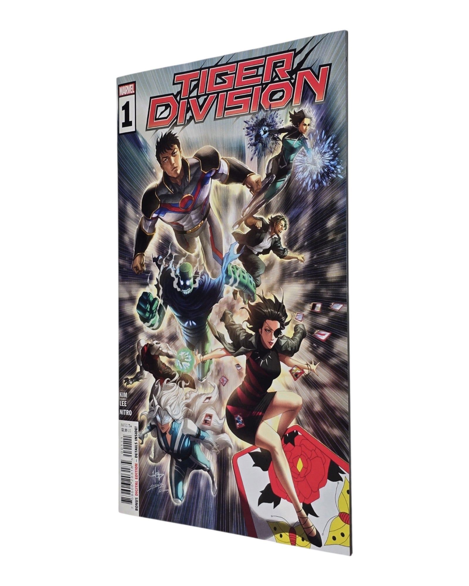 Tiger Division #1A, Creees Lee Cover, Marvel '22 — front cover, fore edge