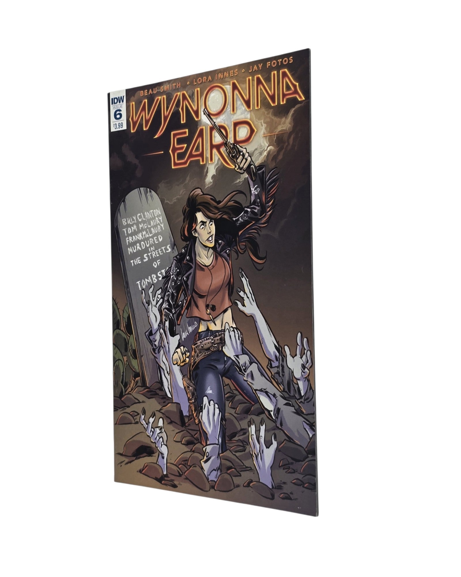 Wynonna Earp Vol. 2 #6A, Lora Innes Cover, IDW '16 — front cover, fore edge